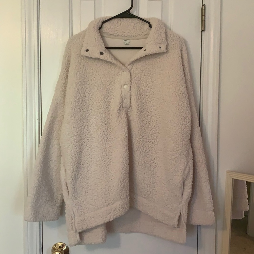 Oversized Sherpa pullover